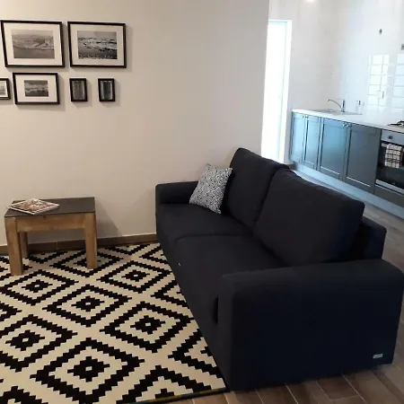 Modern Apartment- P007